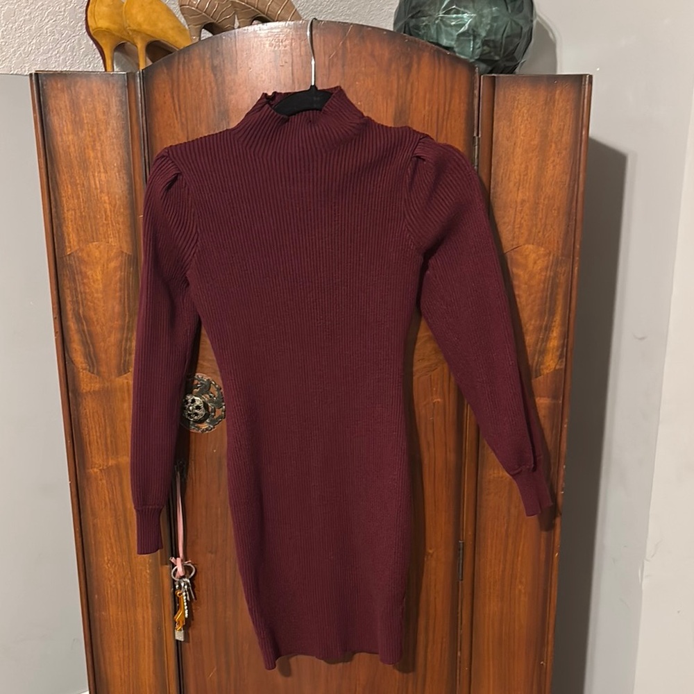 Elegant Burgundy Knit Dress❤️